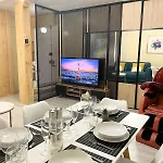 Apartment Cozy & Spacious 3br With Balconies Metro 6 Glaciere *