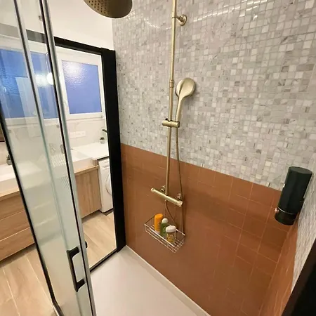 Apartment Cozy & Spacious 3br With Balconies Metro 6 Glaciere *