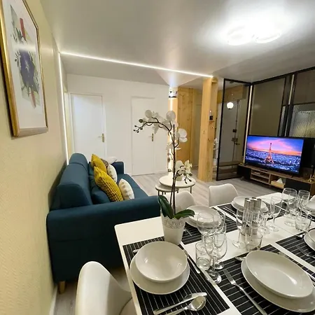 Apartment Cozy & Spacious 3br With Balconies Metro 6 Glaciere *