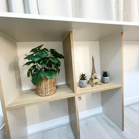 Apartment Cozy & Spacious 3br With Balconies Metro 6 Glaciere