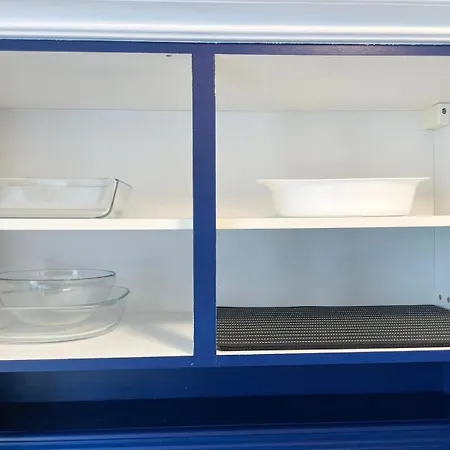 Cozy & Spacious 3br With Balconies Metro 6 Glaciere