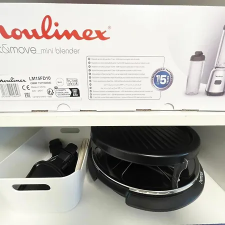 Apartment Cozy & Spacious 3br With Balconies Metro 6 Glaciere *