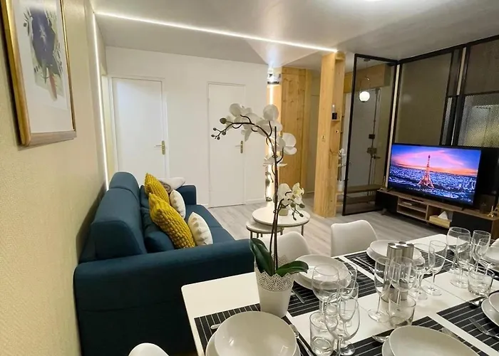 Apartment Cozy & Spacious 3br With Balconies Metro 6 Glaciere *