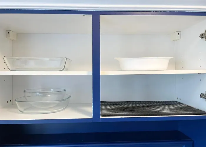 Cozy & Spacious 3br With Balconies Metro 6 Glaciere